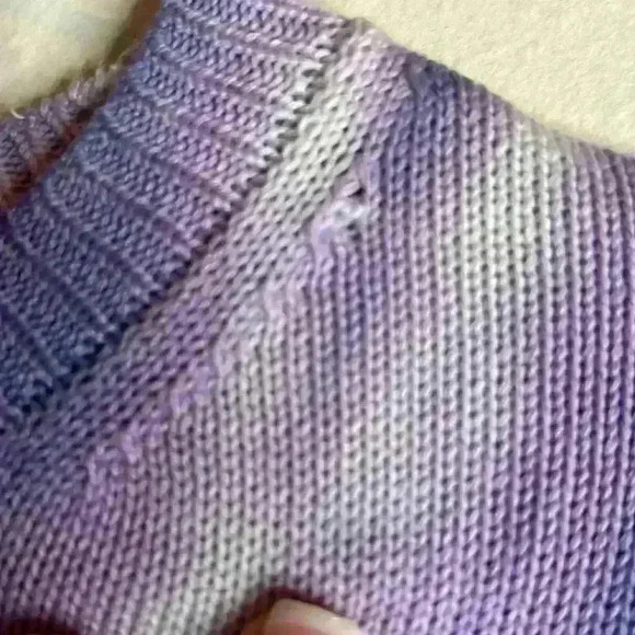 Tie Dye Small Design History Sweater - Picture 4 of 5